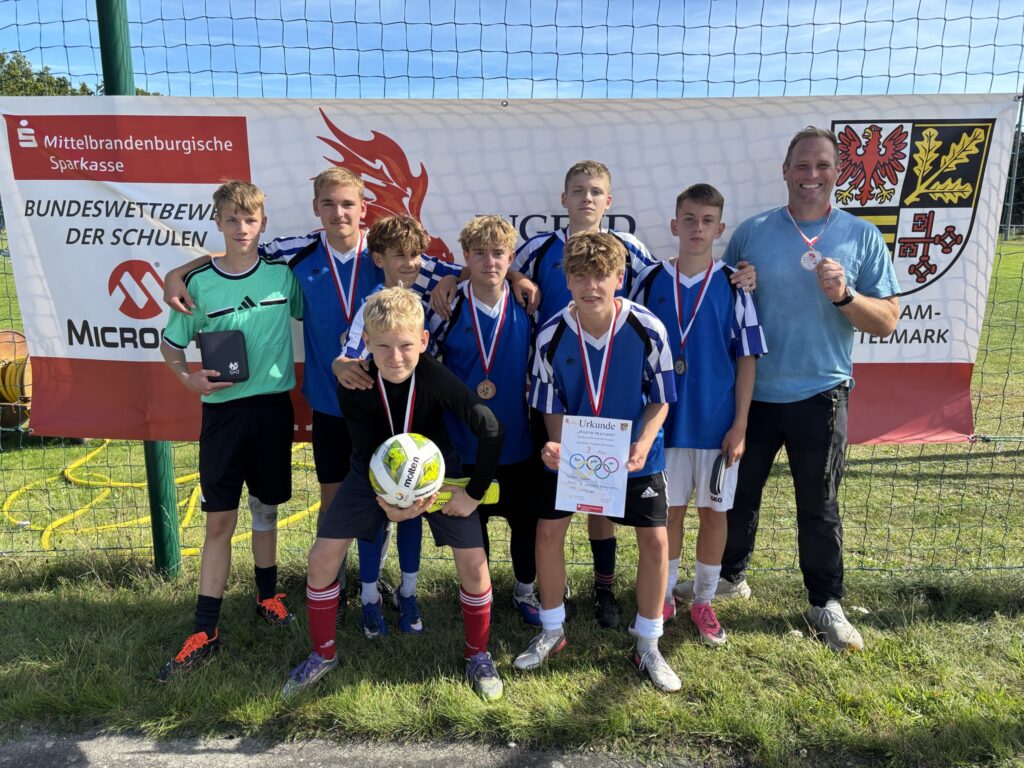 Schulmannschaft beim Kreisfinale Potsdam-Mittelmark